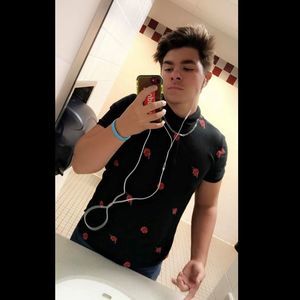 Meet your Posher, Aidan